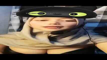 Yummyboo Hijab Tobrut buka buka dikit
