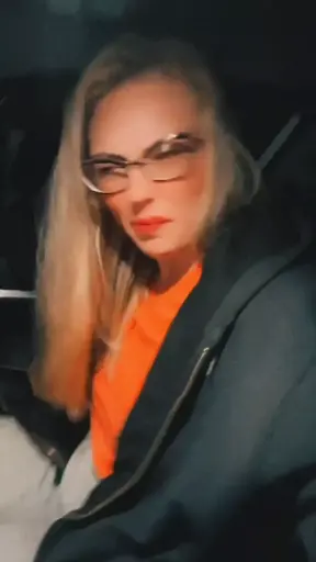 Would you tell this DREAM GIRL TO `MOVE ON`?