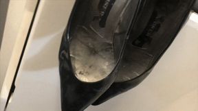 Flight Attendant Shoeplay In Pantyhose and Vintage Pumps