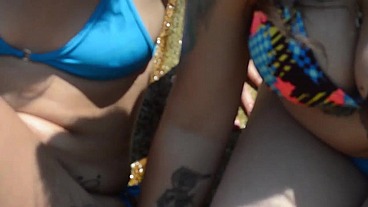 LES EN LA PLAYA