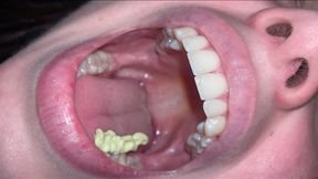 College Chick Chewing Gum