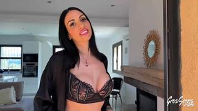 giulia, 40ans, une milf a la poitrine dementielle !