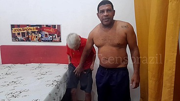 Leo ogro na brotheragem cim seu amigo BOYCETA