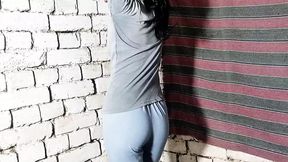 Village girl&#039;s virgin pussy fucked at night