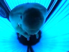 Str8 men play in the solarium