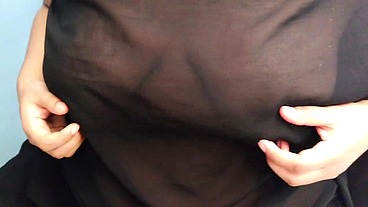 Collage Hot Girl In Hostel Bed - Use Cucumber Inside Her pussy for destroying it (sexy arab girl)
