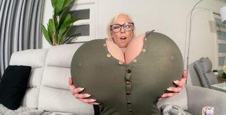 Magic App for Breast Expansion, My Tits Are so Big! - I Discovered a New Application on My Phone
