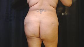 Jiggling Jumping Clench Bouncing Ass