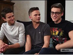 3 hot twinks fucking