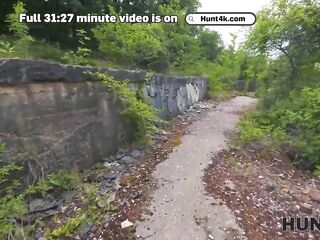 HUNT4K. Russian beauty doesn’t care about her BF and screwed a stranger. Hawt sex with Eva Delicate