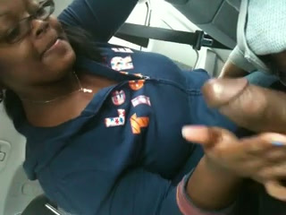Mature black colleague giving me a nice quick blowjob in the car