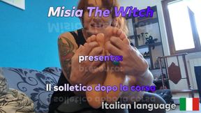 Misia The Witch - Tickling after running - Il solletico dopo la corsa