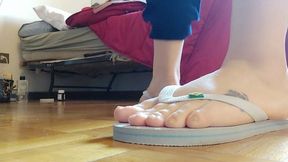 The flip flops of your giantess