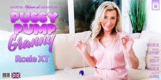 Hot Grandma Rosie XT gets arroused by her pussypump