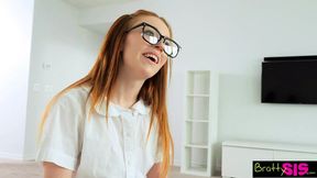 Mom's Horny&#x1F975; Teen Stepsis Gets Down And Filthy