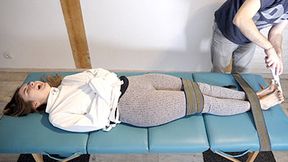 PSYCHIATRIC TICKLING THERAPY SERIES : PATIENT 11 : LISABETH - TREATMENT 02