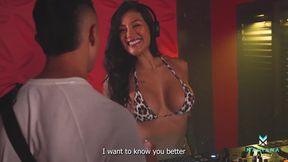 DJ Martix gets pounded on the stage for all to see - Mariana Martix