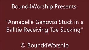 Annabelle Genovisi Gets Foot Worship in a Balltie - SD