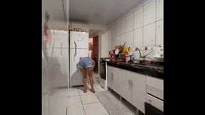 Sexy Brunette Cleaning the House and Farting in Every Room for You Part 3 By Pietra Hunter Amateur Camera By Pietra Hunter