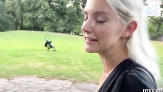 Sucking Off stranger's penis inside New York central park to let him screwed me and cum all over my adorable face - Eva Elfie
