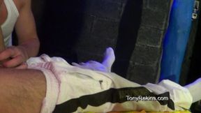 ryan addiected sniff snekaers of guys in backroom