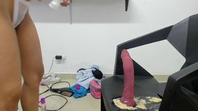 Milu Owen Private Show