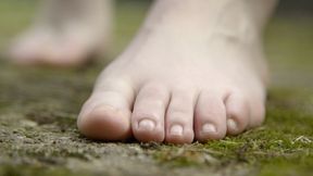 Outdoor Giantess 2