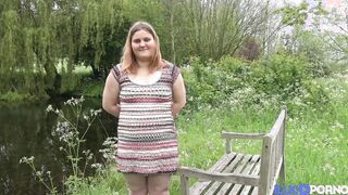 Manon wants her hubby and a stranger to plowed her