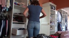 Sonsick maid's son spills cum on mom's butt&#x1F351;