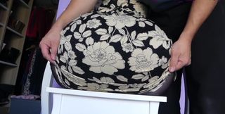 I Pull Down the Tight Pantyhose and Fuck My Stepmom's Big Ass Hard!