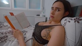 Stepmom Play Stepsons Dick To Fuck And Get Cum In Pussy While Share Bed Sex