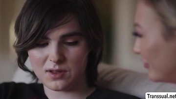 Graceful trans woman bangs the piss hole of her crush bestfriend