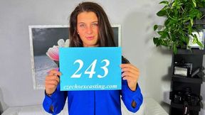 Juliia's curvy scene