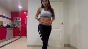 jeans try on