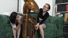 Dolly and Nora Try Out the Tuba (MP4 1080p)