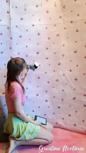 Blowjob through the walls Our first homemeade gloryhole