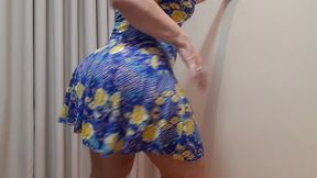 vestidinho florido q saio pra dar uma volta ao shopping provocar os macho