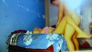 THE SWEET STEPMOTHER FUCKING WITHOUT A CONDOM WITH THE STEPSON