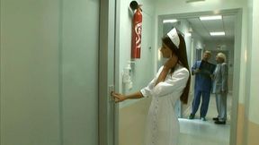 The Nurse L'Infirmiere