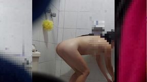 espio a mi vecina en el bano, casero, real, espiada