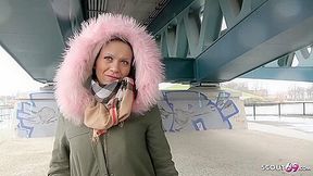 Teen 18+ Talk To Fuck In Porn At Real Street Casting In Berlin (+18)