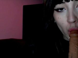 JOI EN ESPAÑOL ASMR DAME LECHE QUIERO TU POLLA EN MI BOCA con NEFERET EXPOSITO