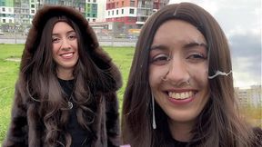 Katty West: Coat Encounter Leads to Facial Pleasure