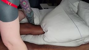 Twerking Elle Gets Devoured by Two Massive Black Cocks