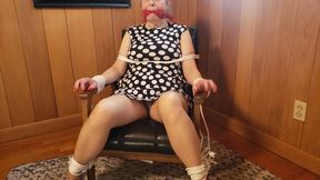 Lolly Gagg Chair Tied HD