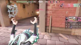 Gamer cunt with mouth gets railed rough