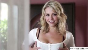 Irresistible Mia's amateur action