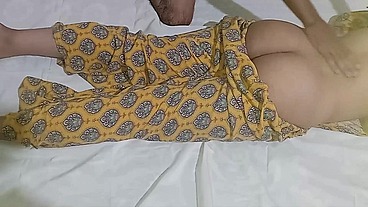 stepsister & big stepbrother hardcore indian sex Soteli Bahan ko Ghodi Bna Liya Sardi Me Full hindi audio full HD
