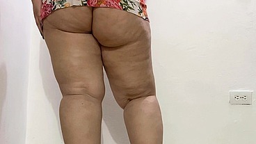 I get horny to touch myself while thinking about my boss. chubby mature homemade real