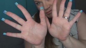Friend Comes Over Hand Worship Fun On The Couch (MP4) ~ MissDias Playground